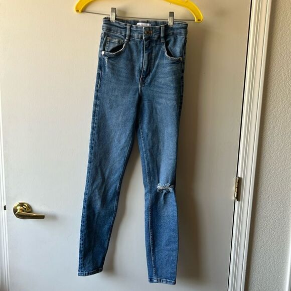 Zara Skinny Jeans SIZE 2 GUC Blue - Picture 1 of 6